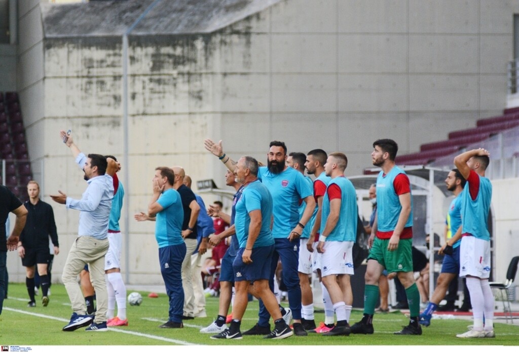 ΑΕΛ-Πανιώνιος 0-0: Όρθιος και με δέκα παίκτες στη Λάρισα (photos)
