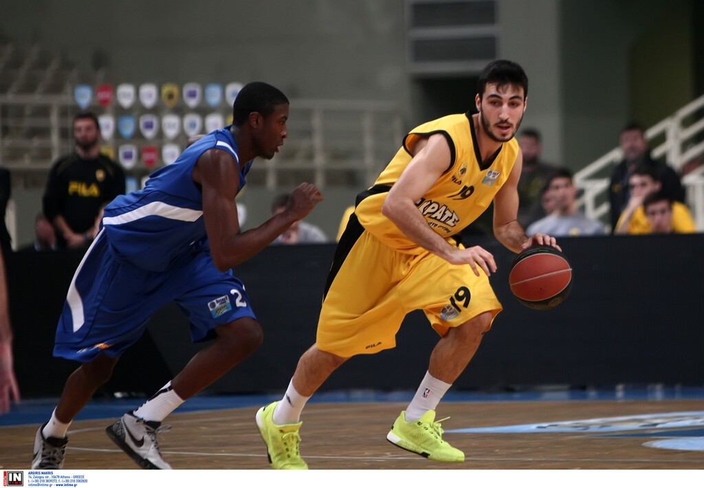 Πλησιάζει στην ΑΕΚ ο Κατσίβελης (photos+videos)