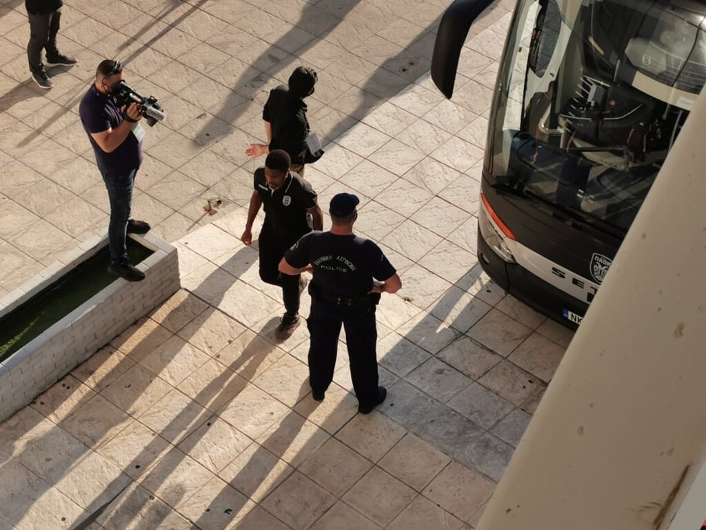 ΠΑΟΚ-Παναθηναϊκός: Αποδοκιμασίες και χαμός πριν τη σέντρα στην Τούμπα (photos)