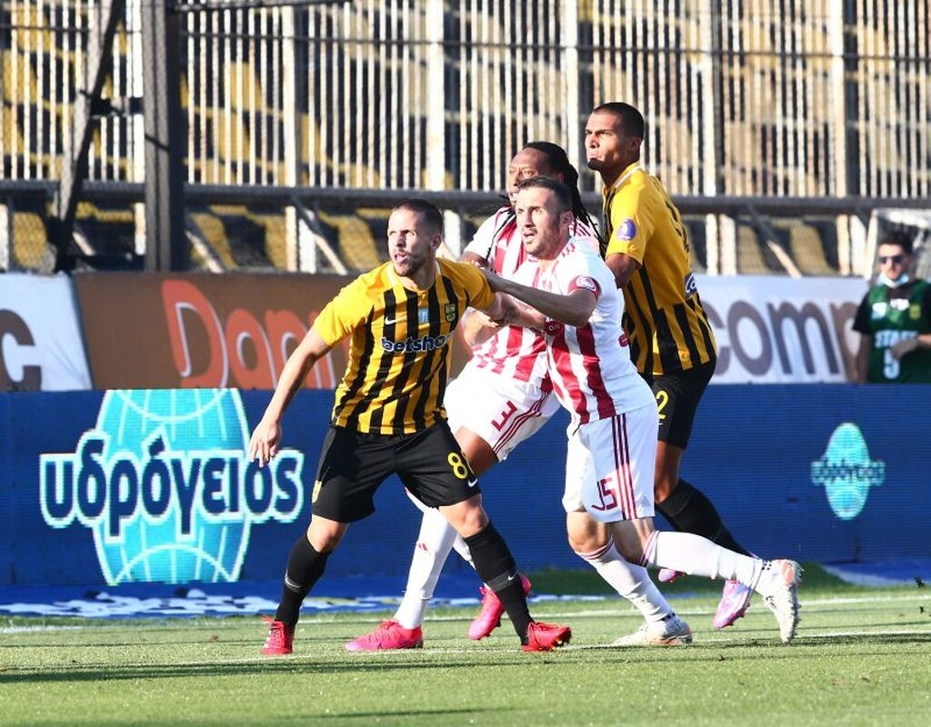 Live Chat Άρης-Ολυμπιακός 1-3