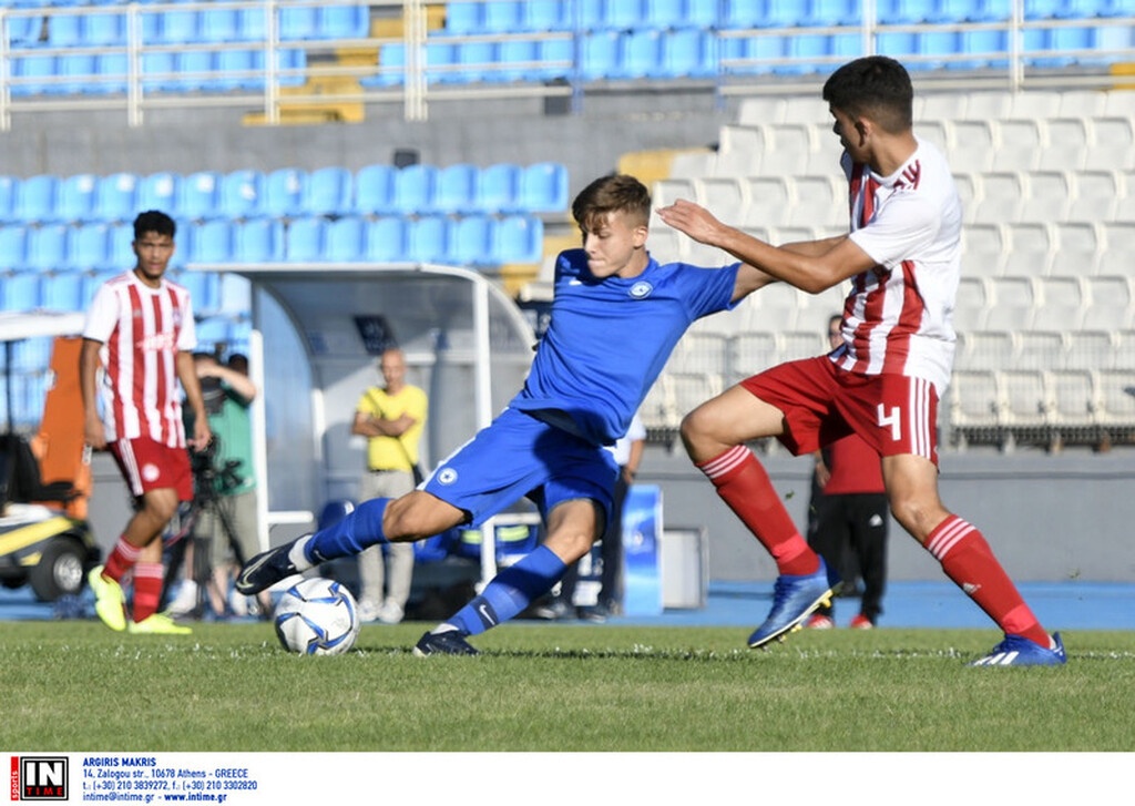 Super League K15: Το τρόπαιο ο Ολυμπιακός (video+photos)