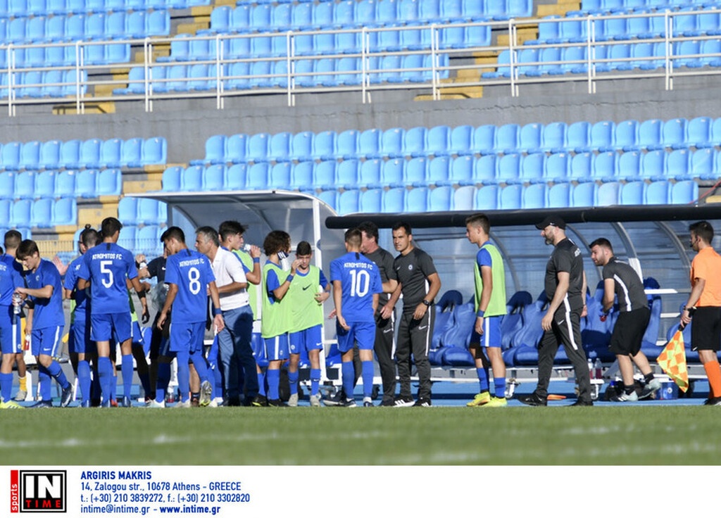 Super League K15: Το τρόπαιο ο Ολυμπιακός (video+photos)