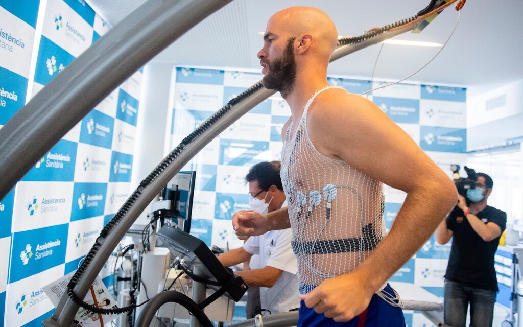 Μπαρτσελόνα: Στα «μπλαουγκράνα» ο Καλάθης, πέρασε τις ιατρικές εξετάσεις (photos)