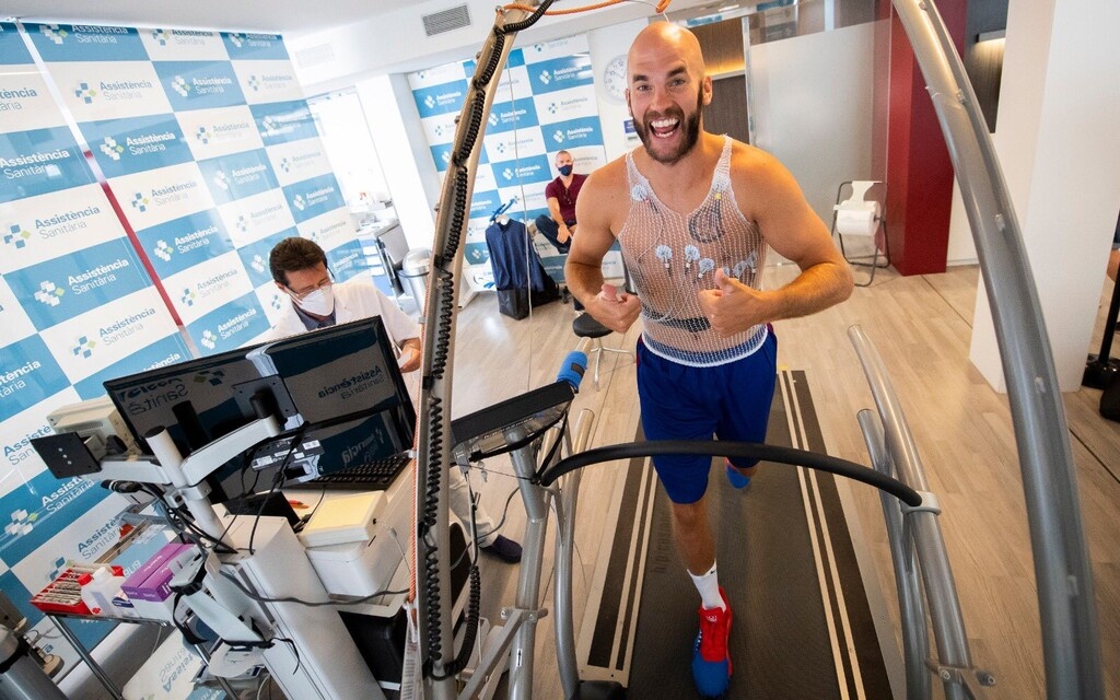 Μπαρτσελόνα: Στα «μπλαουγκράνα» ο Καλάθης, πέρασε τις ιατρικές εξετάσεις (photos)