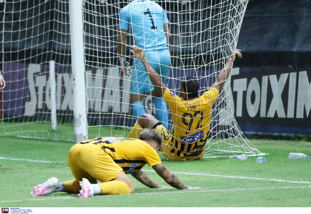 ΟΦΗ-Άρης 0-1: Εκτέλεση Φετφατζίδη, σωτήρας Κουέστα (photos)