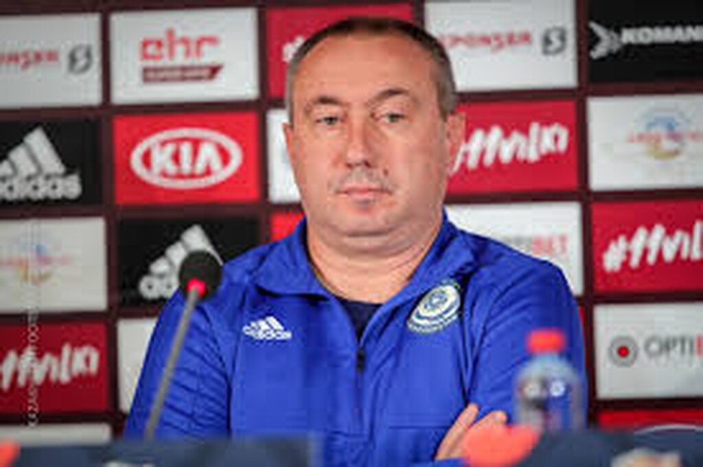 Ο 53χρονος Βούλγαρος τεχνικός είναι φιλόδοξος και φαντάζει ιδανικός για να χτίσει εκ νέου μια νέα ομάδα στον ΠΑΟΚ, όπως αναφέρει το δημοσίευμα.