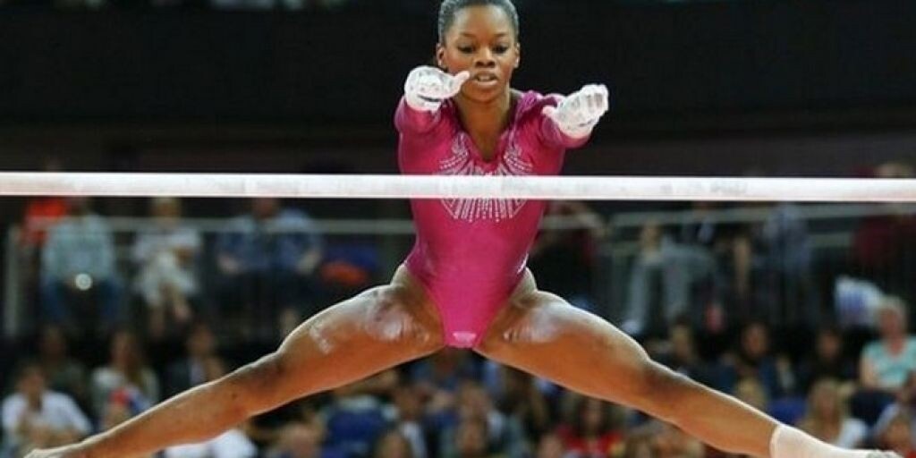 Η χρυσή Ολυμπιονίκης Γκάμπι Ντάγκλας κατηγορεί τον γιατρό της ομάδας για σεξουαλική κακοποίηση