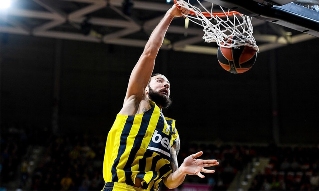 Ζαλγκίρις: «Βόμβα» με Λοβέρν (photos+video)