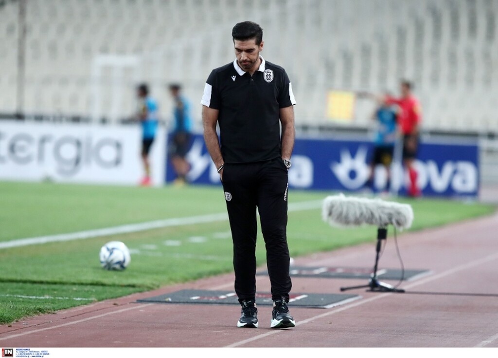 ΑΕΚ-ΠΑΟΚ: Έξαλλος ο Φερέιρα με το διαιτητή (photos)