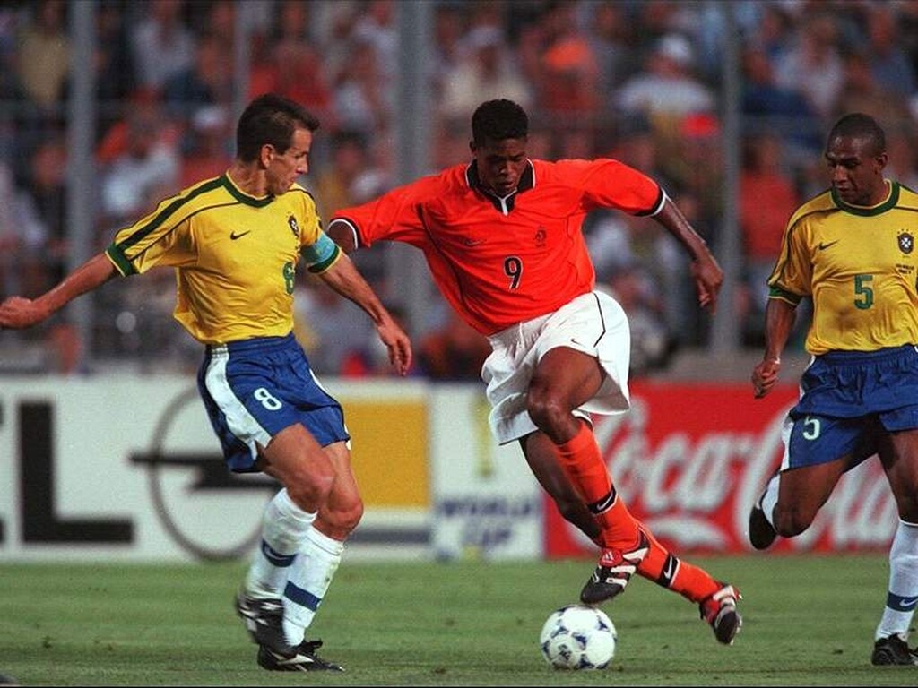 Βραζιλία - Ολλανδία: Γκολ και... ξύλο με πρόκριση στη «ρωσική ρουλέτα»! (photos+videos)