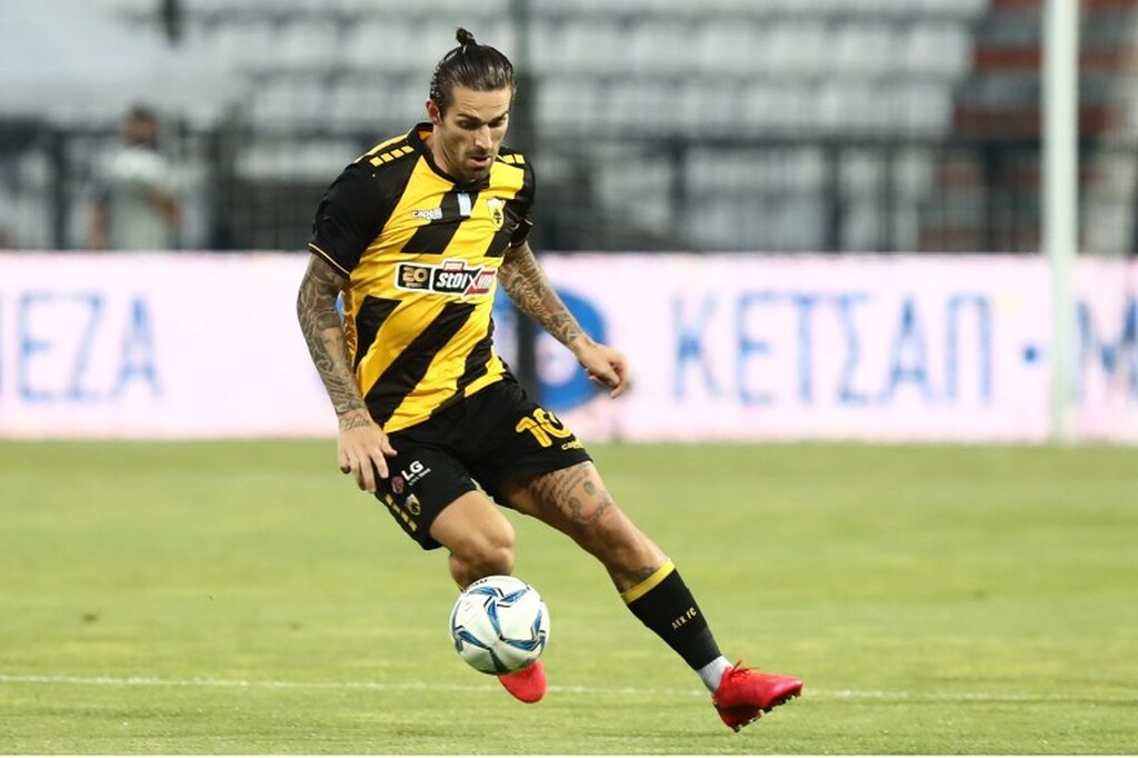 ΑΕΚ: Κινείται για να «δέσει» Λιβάγια (photos+video)