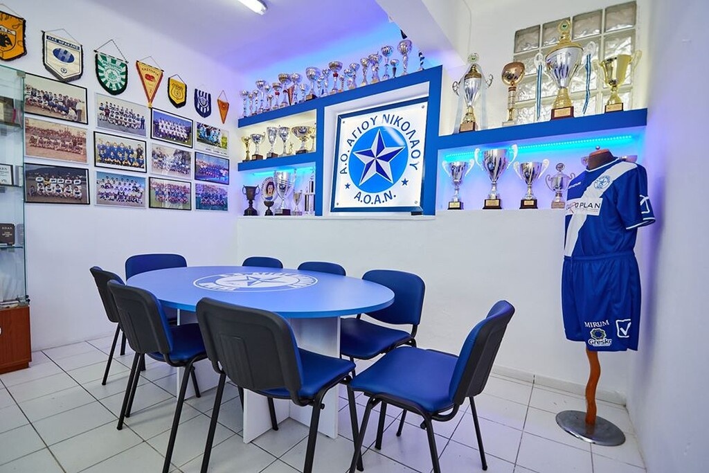ΑΟ Αγίου Νικολάου: Τα αποδυτήρια… Super League (photos+video)