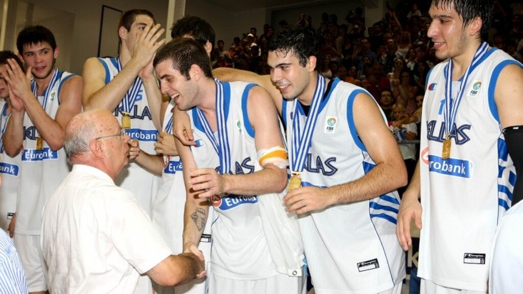 Όταν οι «χρυσοί νέοι» ανέβηκαν στην κορυφή της Ευρώπης (video+photos)