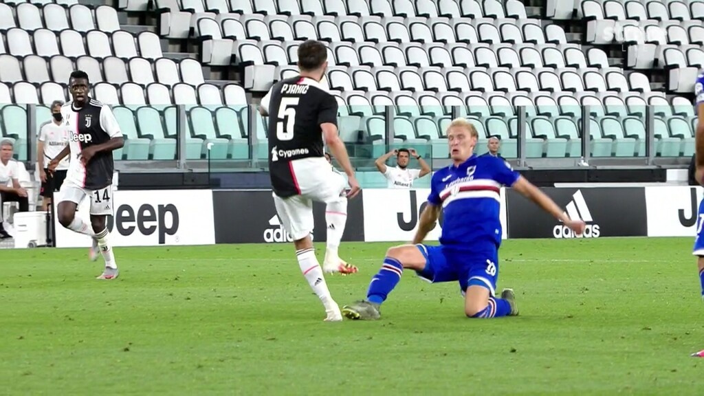 Γιουβέντους-Σαμπντόρια 2-0: Το 9ο σερί στην αυτοκρατορία της «Μεγάλης Κυρίας» (video+photos)