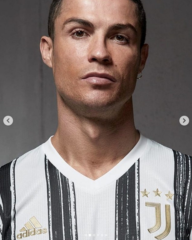 Γιουβέντους: Αποκάλυψη στη νέα εμφάνιση (photos)