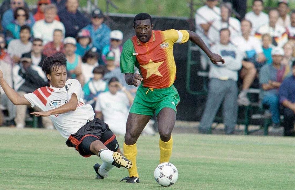 Θρήνος: «Έφυγε» ο αρχηγός του Καμερούν στο Μουντιάλ του 1990 (photos)
