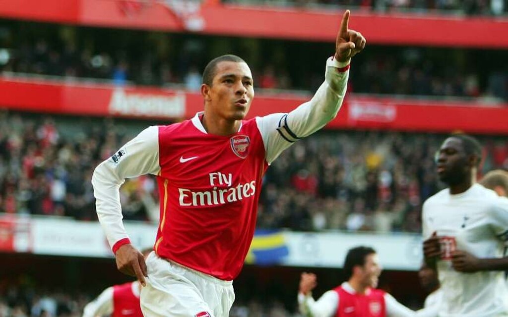 Πανηγύρισε ο Ζιλμπέρτο το Κύπελλο της Άρσεναλ!