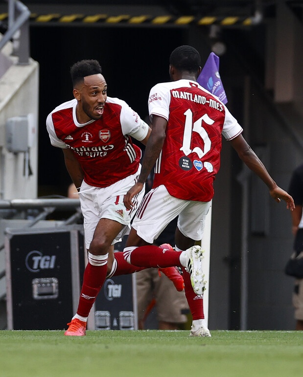 Άρσεναλ-Τσέλσι 2-1: 29 γκολ ο πυροβόλος Ομπαμεγιάνγκ, 14 κύπελλα οι «κανονιέρηδες»! (videos+photos)