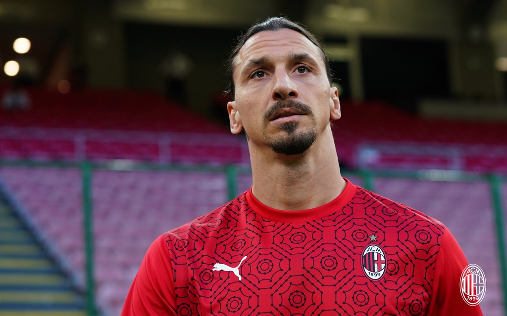 Μίλαν: Σαρώνει τα ρεκόρ ο Ζλάταν (photos+video)