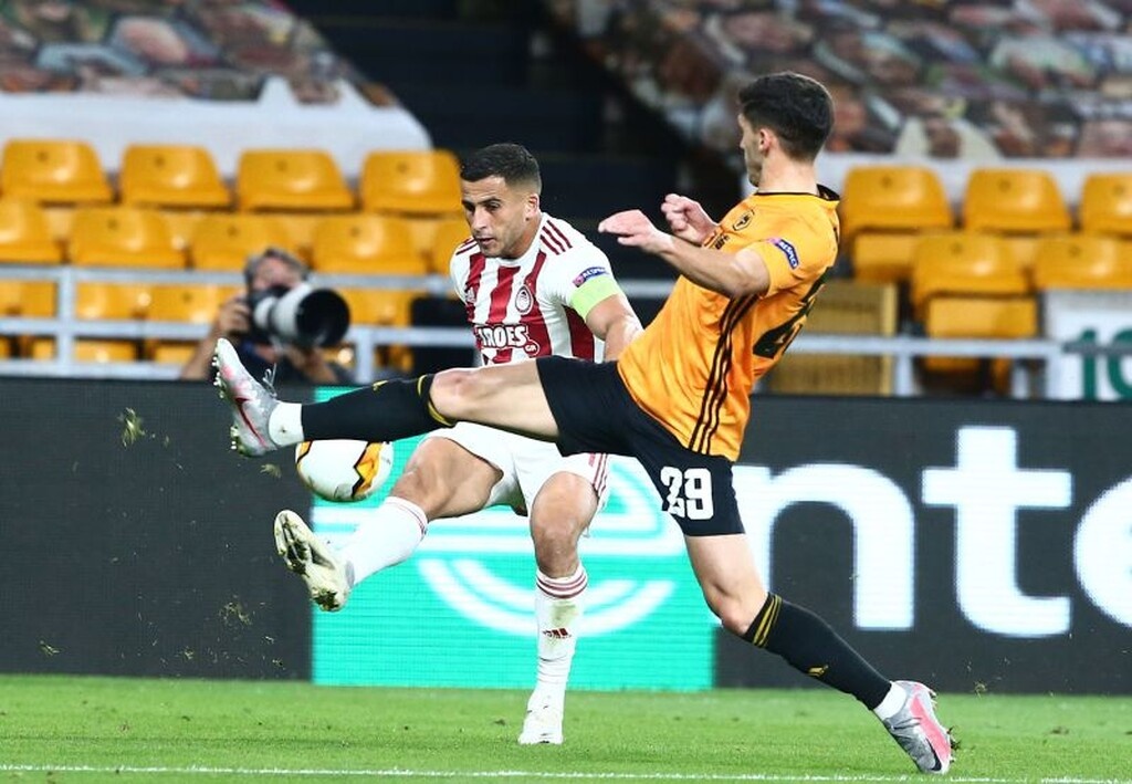 Γουλβς – Ολυμπιακός: «Φωνάζει» για πέναλτι στον Ελ Αραμπί (videos+photos)