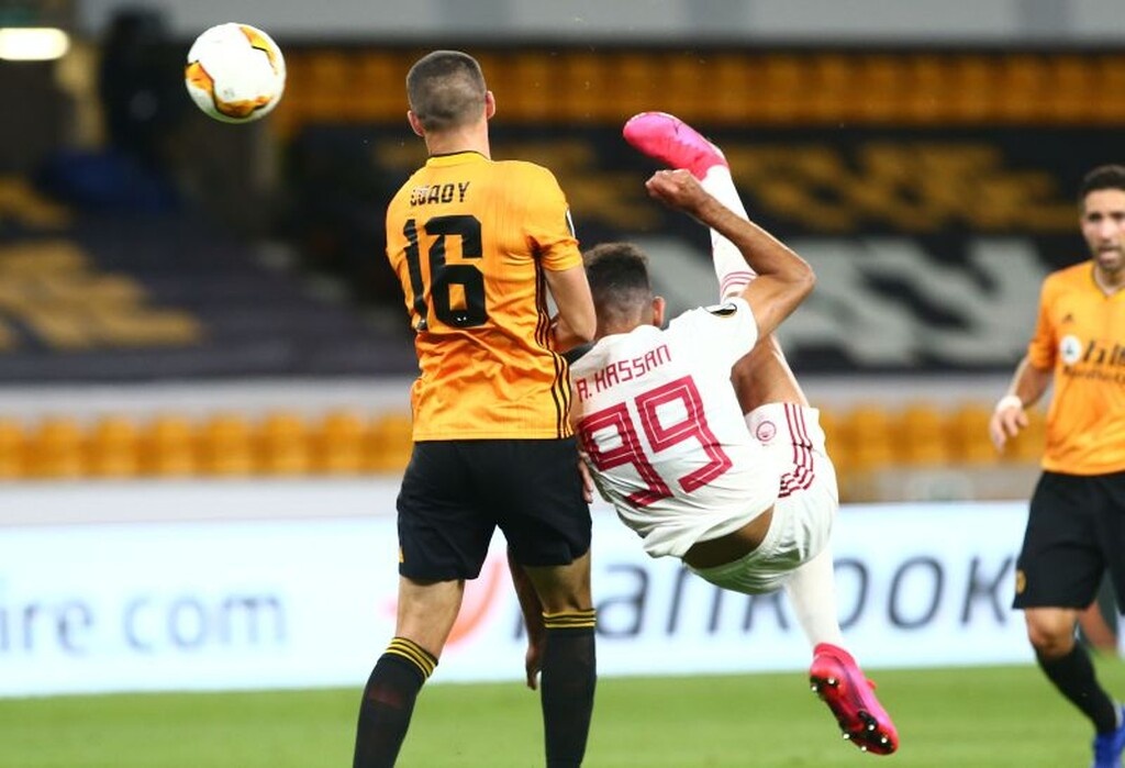 Γουλβς – Ολυμπιακός 1-0: Μολι-ΝO στην πρόκριση από τους «λύκους» (video+photos)