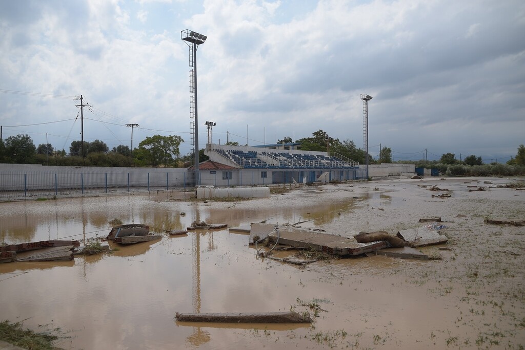 Εικόνες βιβλικής καταστροφής στην Εύβοια Πηγή φωτο: Evia Halkida Blog