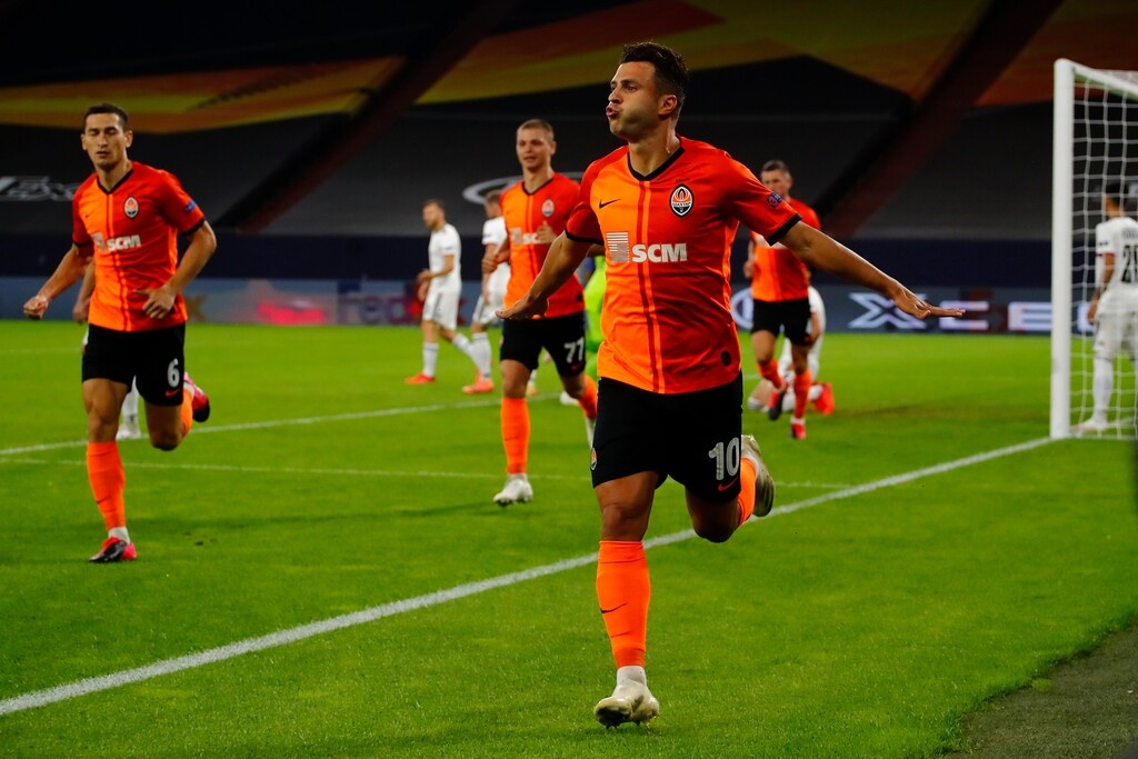 Με… πάρτι στα ημιτελικά η Σαχτάρ, διέλυσε 4-1 τη Βασιλεία (video+photos)