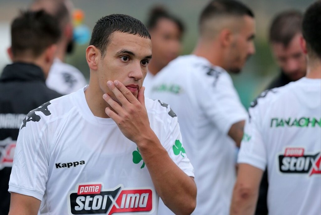 Ευτυχώς τίποτα το σοβαρό, απλά… κληρονόμησε ένα σκίσιμο στο φρύδι. Όχι βαθύ, αλλά χρειάστηκε να του γίνουν δύο ράμματα για να ξεπεράσει το πρόβλημα.