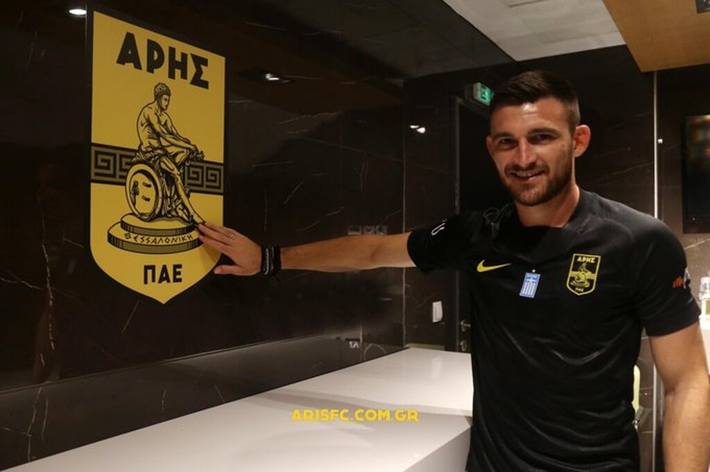 Ανακοίνωσε και Μάνο ο Άρης! (photos)