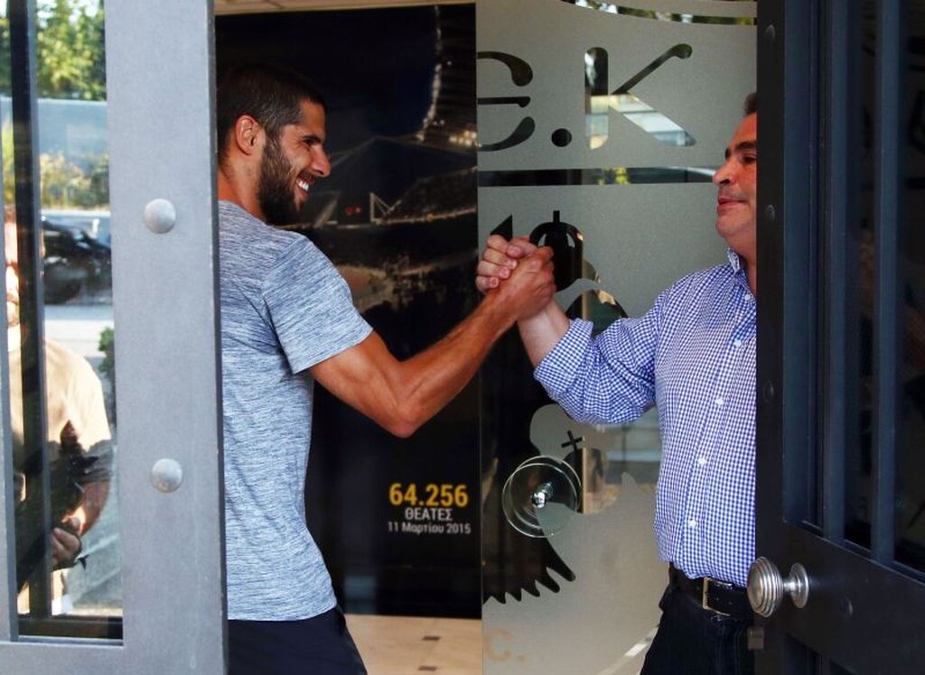 Στα γραφεία της ΑΕΚ ο Ινσούα, ανακοινώνεται από ώρα σε ώρα (photos)