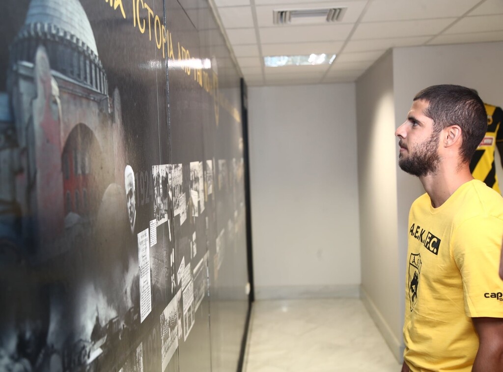 Ινσούα: «Αυτό που αξίζει στην ΑΕΚ είναι να κατακτά τίτλους» (video+photos)