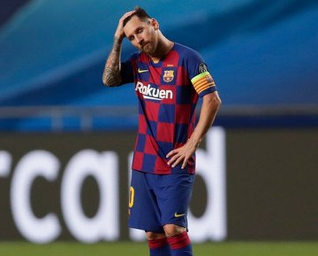 Μπαρτσελόνα: Εξαφανισμένος ο Μέσι, έφυγε με σκυμμένο κεφάλι (video+photos)