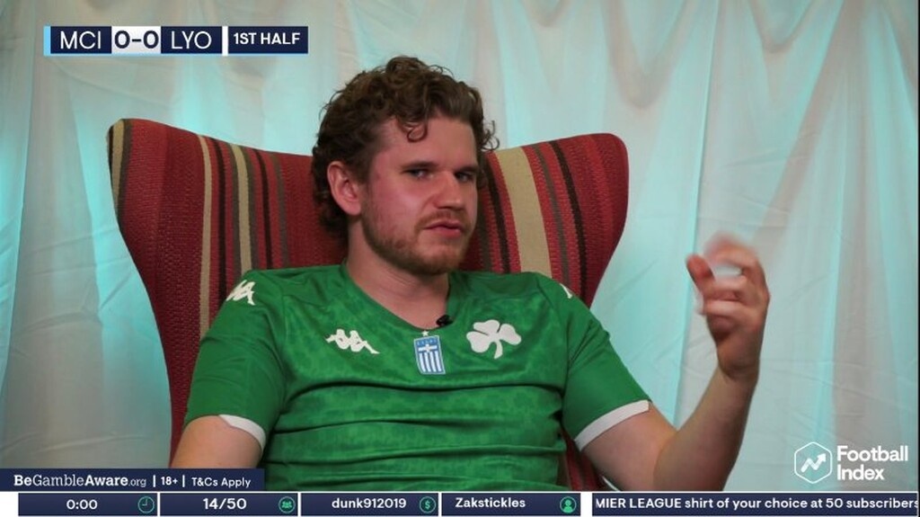 Άγγλος σχολιάζει Champions League με φανέλα Παναθηναϊκού! (photos & video)