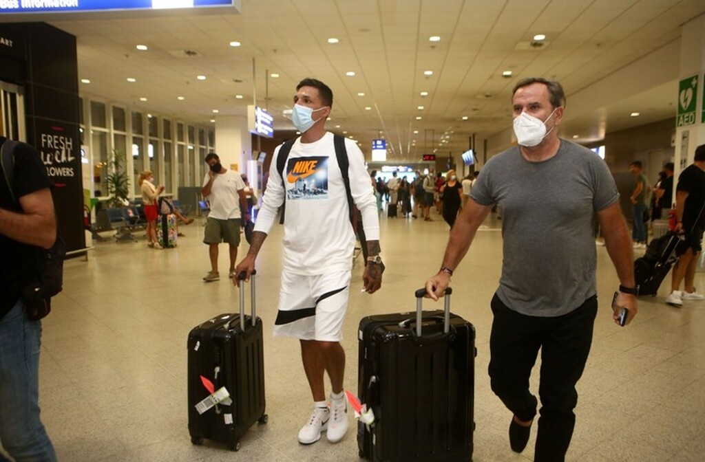Ολυμπιακός: Έφτασε ο Χολέμπας! (Photos)