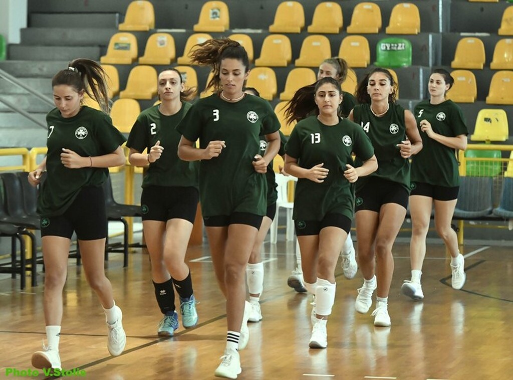 «Φίνα» η πρώτη προπόνηση για την γυναικεία ομάδα βόλεϊ του Παναθηναϊκού! (photos+video)