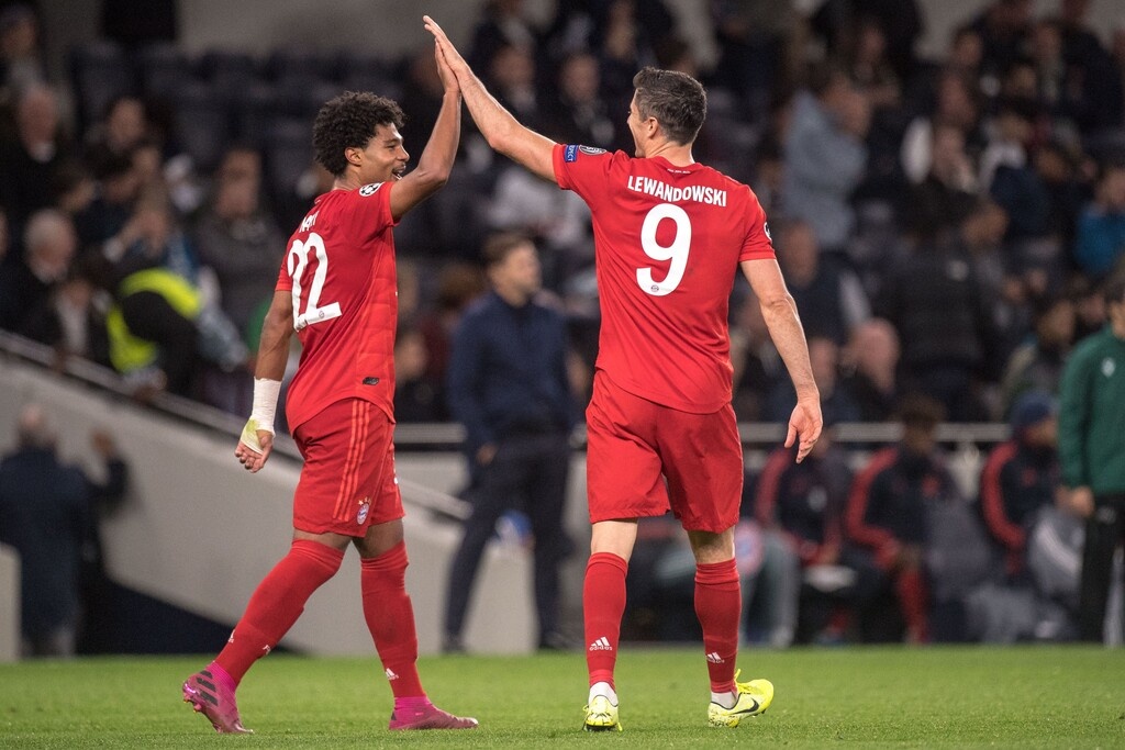 Champions League: Λεβαντόφσκι, Γκνάμπρι ξεπέρασαν το «βασιλικό» δίδυμο! (photos)