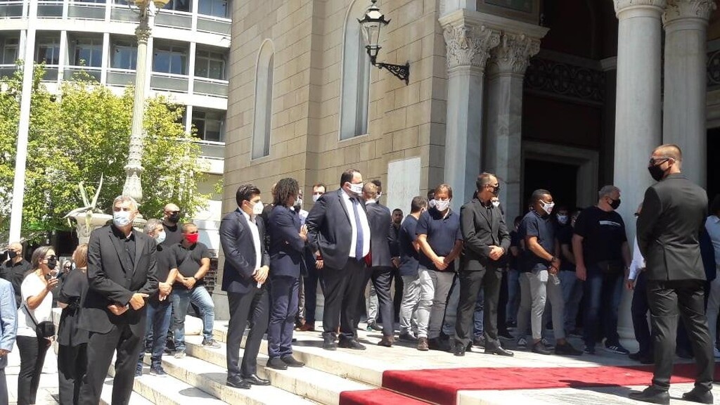 Σάββας Θεοδωρίδης: Το τελευταίο αντίο στο θρύλο του Ολυμπιακού (photos)