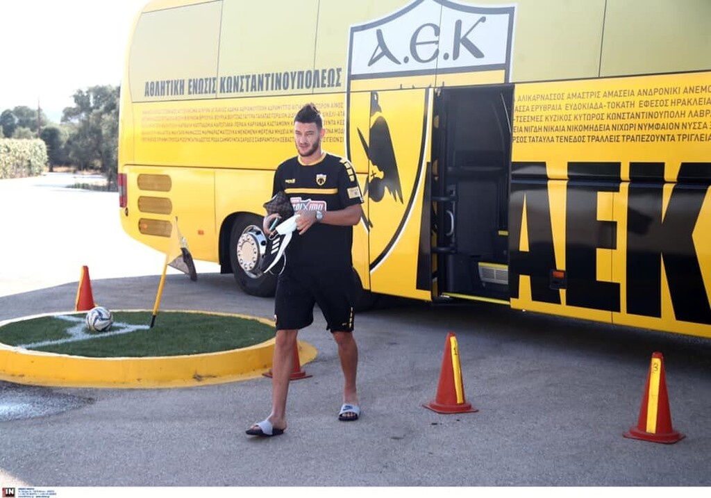 AEK: Στα Σπάτα ο Χνιντ (photos)