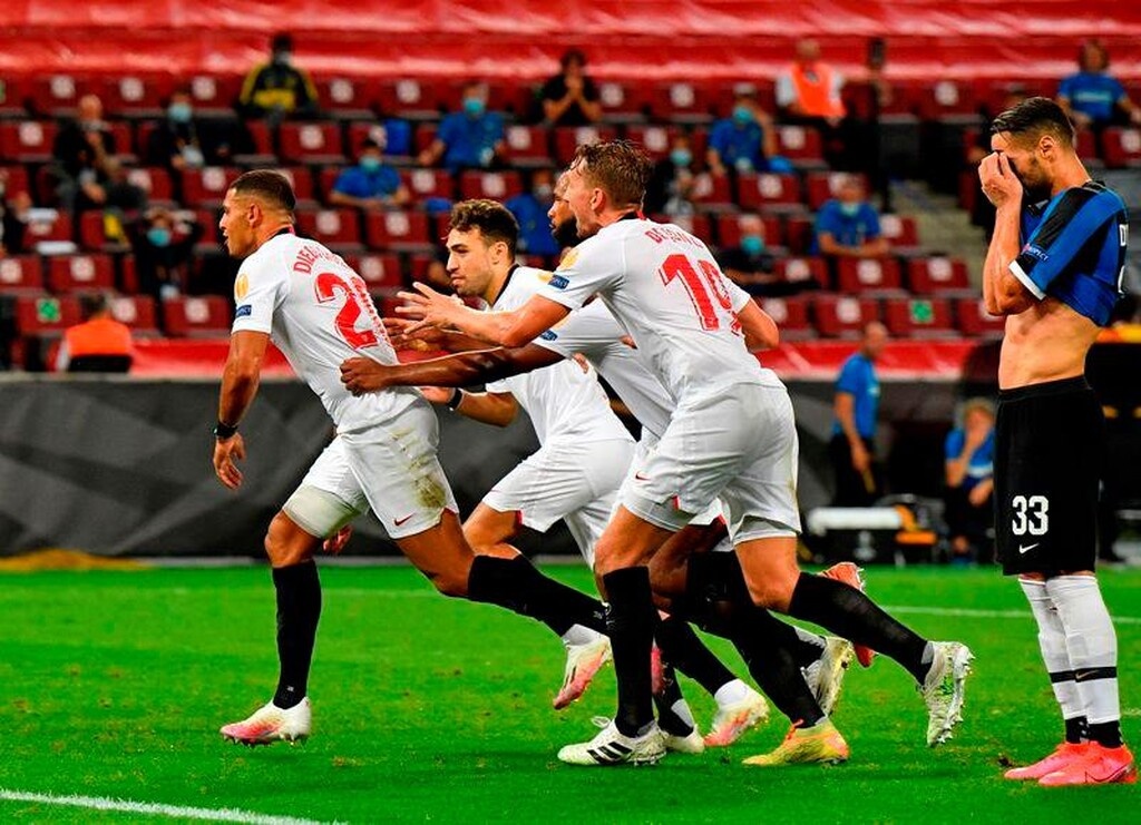 «Βασίλισσα» του Europa League η Σεβίλλη, 3-2 την Ίντερ στον τελικό (videos)
