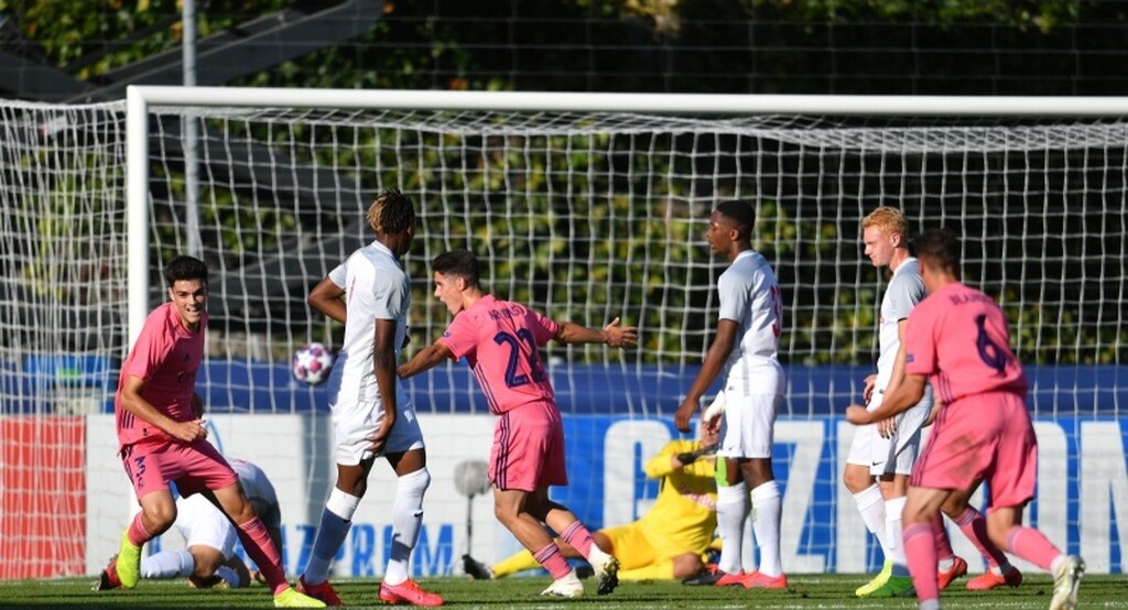 Youth League: Στον τελικό τα… παιδιά του Πογιάτος! (Photos)