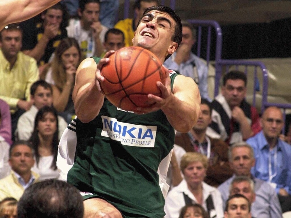 Παναθηναϊκός ΟΠΑΠ: Όταν ο Κουτλουάι ντύθηκε στα πράσινα (video+photos)