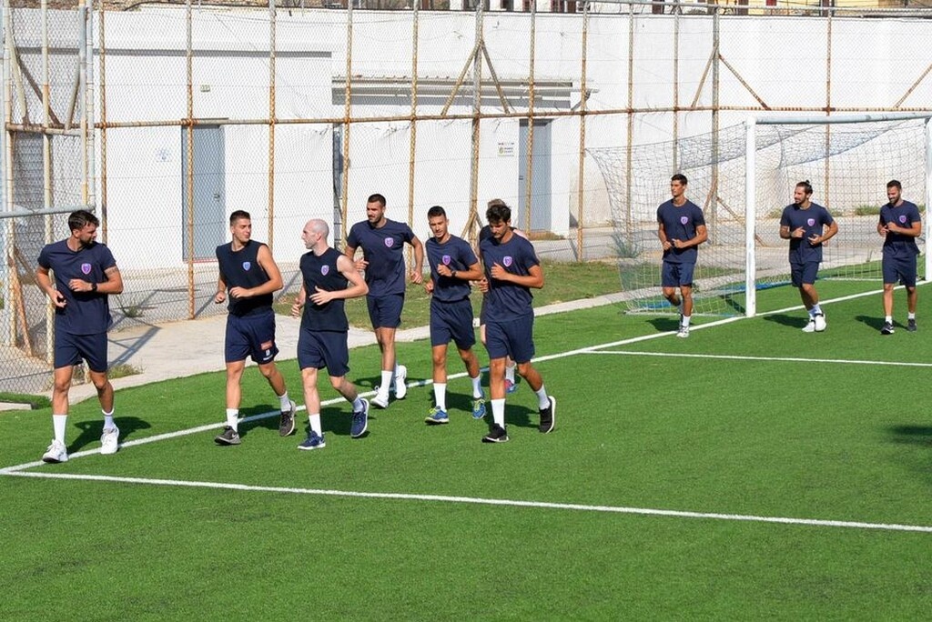 Βόλεϊ: Με υψηλές προσδοκίες ξεκίνησε σήμερα η προετοιμασία του Φοίνικα Σύρου Onex (photos)