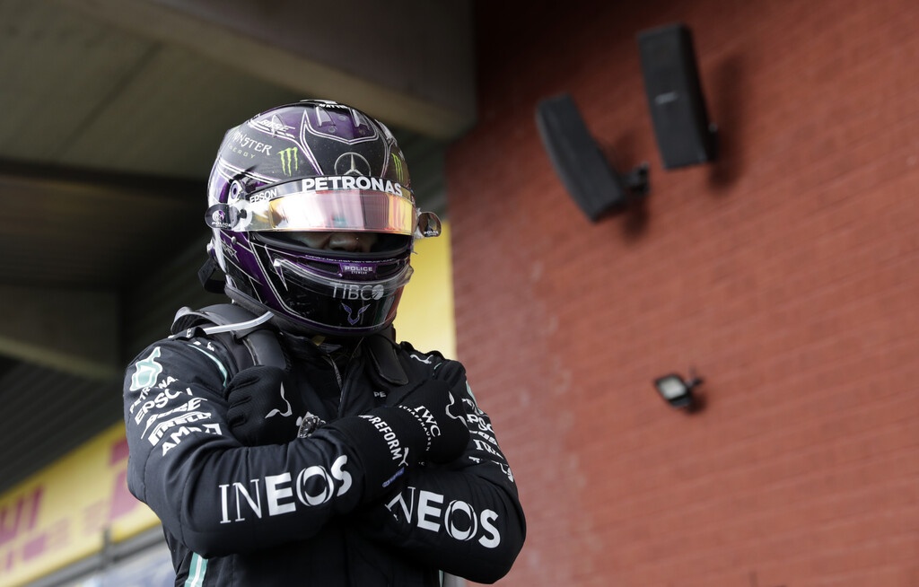 Formula 1: Εύκολα και ωραία ο Χάμιλτον (photos)