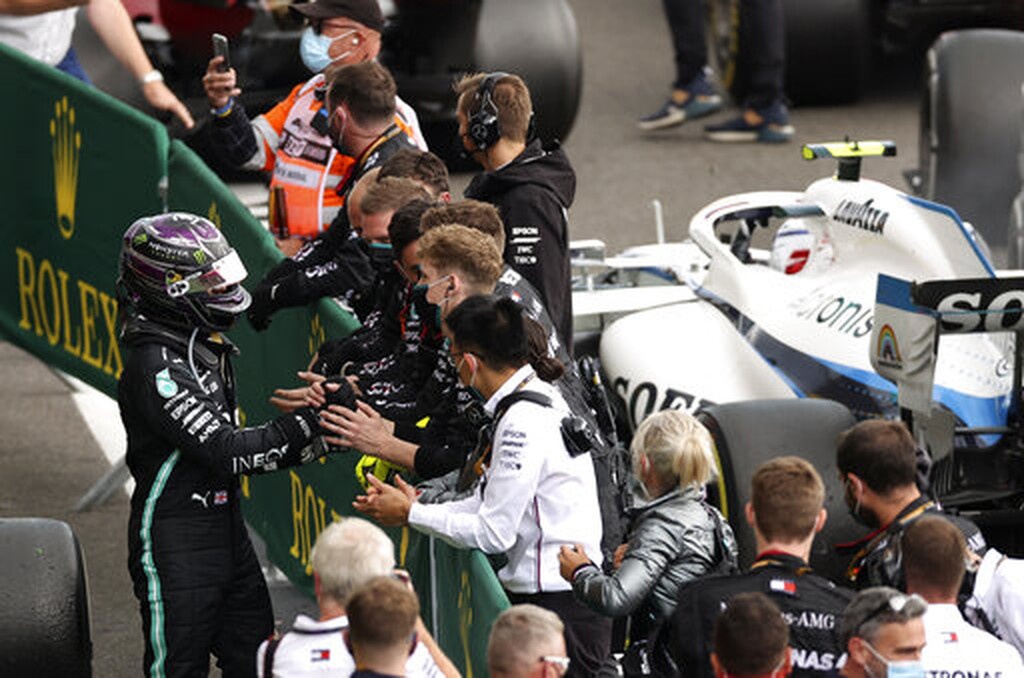 Formula 1: Εύκολα και ωραία ο Χάμιλτον (photos)