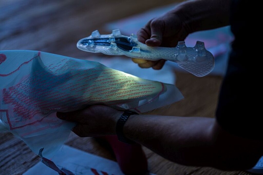 Το νέο X GHOSTED από την adidas φέρνει άλλα επίπεδα ταχύτητας στο ποδόσφαιρο!