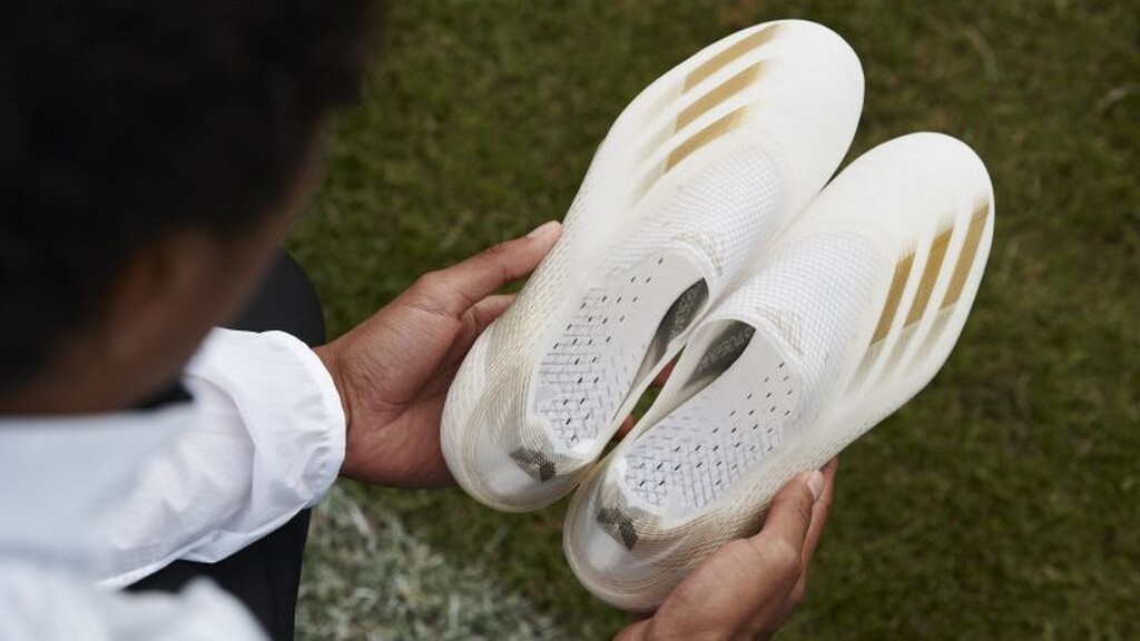 Το νέο X GHOSTED από την adidas φέρνει άλλα επίπεδα ταχύτητας στο ποδόσφαιρο!