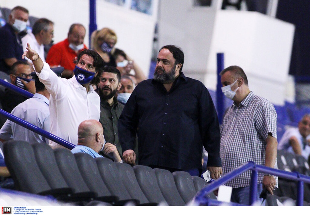 Ατρόμητος-Ολυμπιακός: Στο Περιστέρι ο Μαρινάκης (photos)