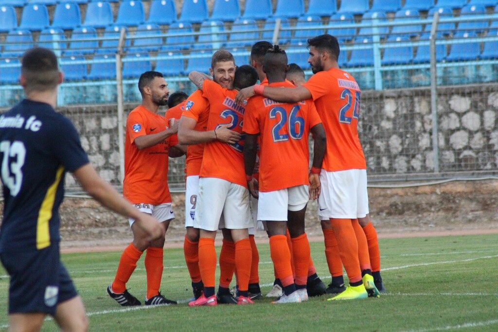 Λαμία-Ιωνικός 1-2: Οι Νικαιώτες νίκησαν τις ρεζέρβες των Φθιωτών (photos)