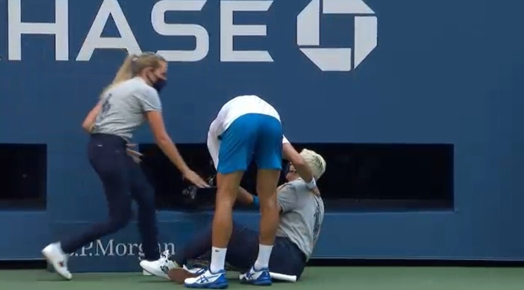 US Open: Αποβλήθηκε από τη διοργάνωση ο Τζόκοβιτς για απίστευτο λόγο (video)