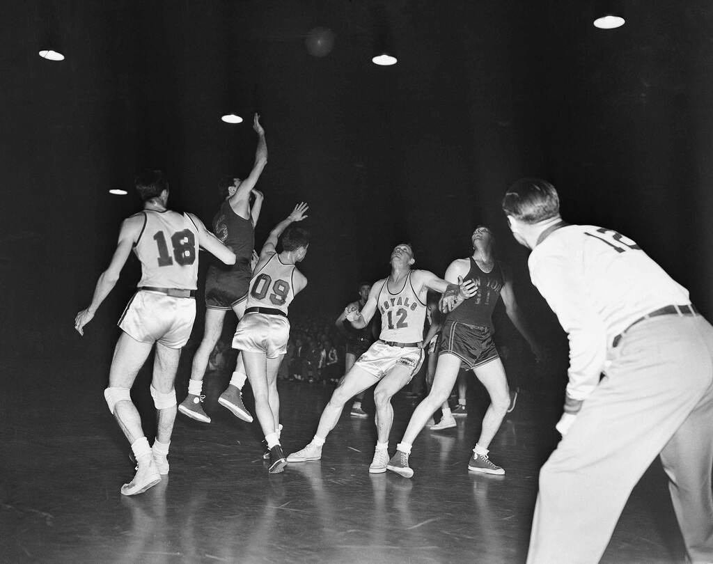 ΝΙΟΥ ΓΙΟΡΚ ΝΙΚΣ: Στα NBA Finals του 1951 κόντρα στους Ρότσεστερ Ρόγιαλς